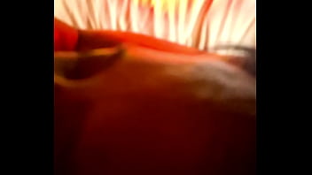 En el hotel con madurita que gime como loca