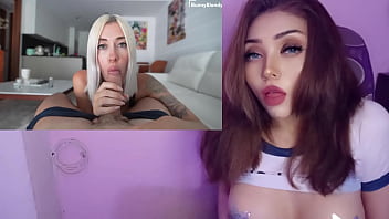 Gemelas compartiendo una misma polla