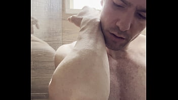 I trim my sweaty hairy armpits chest and arms after the gym to prepare for a photoshoot next week behind the scenes
