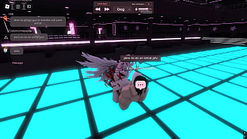 Jugadora de roblox es follada sin parar