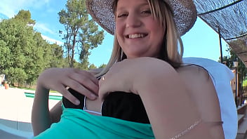 Slutty blonde turist for a porn video outdoor