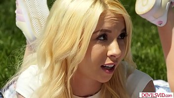 Sexy blonde teen fucked by her stepbro in the frontyard Sexy blonde teen fucked by her stepbro in the frontyard