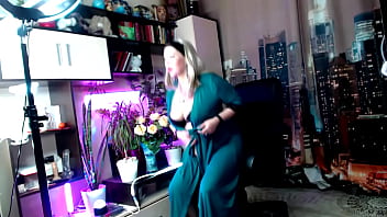 An adult girl and a dick aimee hot milf aka aimeeparadise