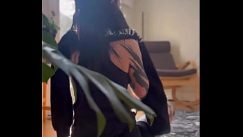 I love waking up in the morning and stretching my asshole