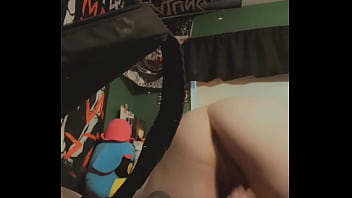 5 minutes of farts queefs and twerking