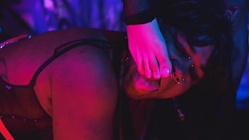 2 sadistic dommes with their perfect feet and furious dildos