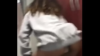 Mi amiga bailando para mi