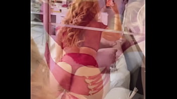 Petite vidéo sexy pour te souhaiter une très belle journée qu'