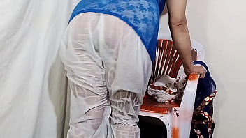 Hold your heartbeat you are in trance look desi big ass plus long nipples boobs in wet sexy clothes