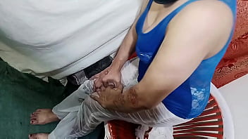 Hold your heartbeat you are in trance look desi big ass plus long nipples boobs in wet sexy clothes