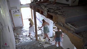 Nymphoman alarm im lost place drei schlampen dreckig von zwei schwänzen aufgerissen