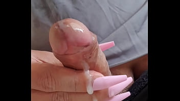 Trapito Masturbandose Antes De Ir A Dormir thumbnail