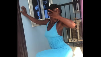 Crazybitch twerking on the balcony