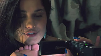 Please tie me up and suck my feet