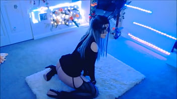 Emo slo mo twerking w a ears alexakittentv