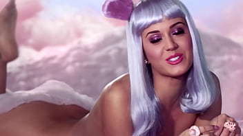 Katy hot on california gurls