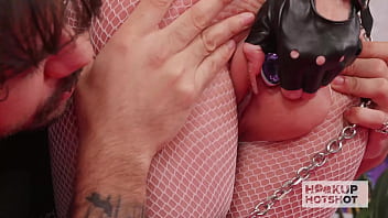 Brunette hooker jennifer white is addicted to nade nasty's nasty anal