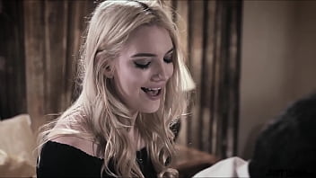 Fuck yeah stepsister grind like that it's perfect