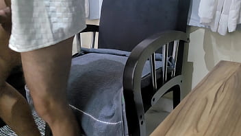 Esposa traindo marido com piscineiro