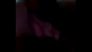 Relaxando com banana e me chamando gozando duas ve