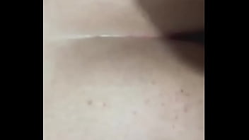 Salíendo del gym penetre de perrito a mi amlga y me vlne dentro