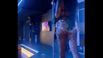 Mon voyage touche à sa fin je vais pouvoir bientôt reprendre les lives et