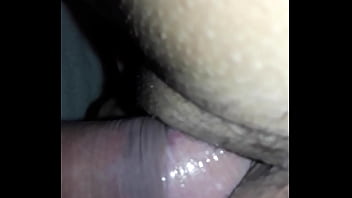 Con un juguete el culo