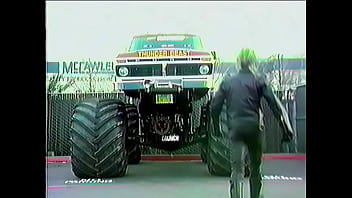 Super leatherman's super strength