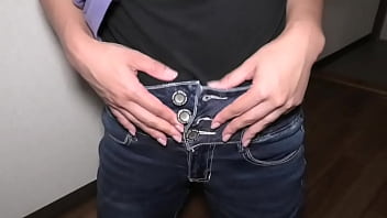 お尻に沢山精子かけて…。一緒にオナニーの見せ合いしたい。。