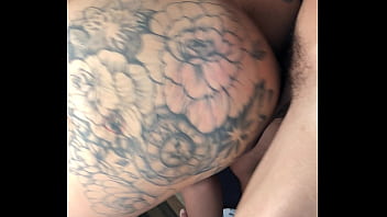 Grande bunda sendo fodida por novinho dotado