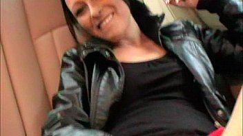 Im auto während der fahrt gefingert