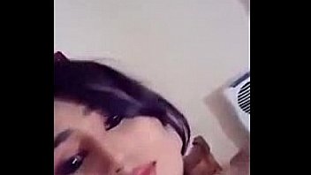 Deshi bgrade acctress swathi naidu latest selfie stripping video