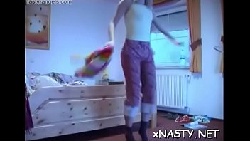 Wanton teenie jessika got a sex toy and decided to test it