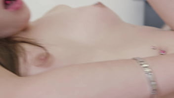 Lovely teen babe luna rival takes it in both holes te3038