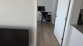 I helped a hot perfect boobs girl in the gym and she invited me to her apartment