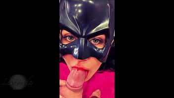 Blowjob with batwoman