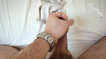 Mec Français Se Branle & Ejac Sur La Culotte De Sa Demi Soeur Roleplay & Mots Crus thumbnail