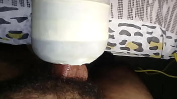 Wanking to a sexy girl