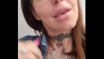 Encore en déplacement pour mes tournage je ne perds pas de temps et m amuse