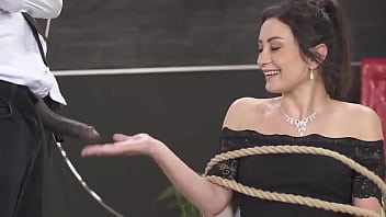 Xx has fun with himikechapman's dick how would you caption this video letsdoeit herlimit bts7475 #bts #behind