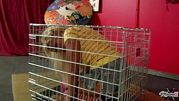 Maxine x gotta suck scott rhodes' dick to get out of the cage