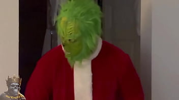 Grinch with queen rogue teaser