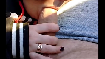 I thank the driver with a blowjob for the trip