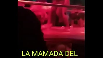 Chupada de verga a enanito