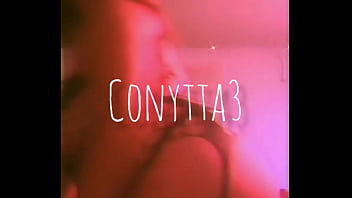 Esquisita con grandes tetas