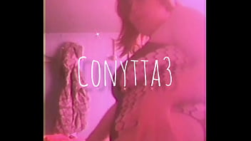 Esquisita con grandes tetas