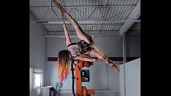 Splits bondage robots