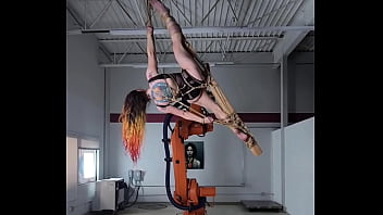 Splits bondage robots