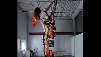 Splits bondage robots