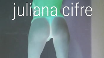 Juliana 4 00